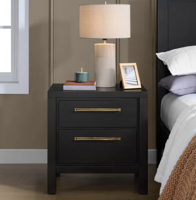 Davenport 2-drawer Nightstand